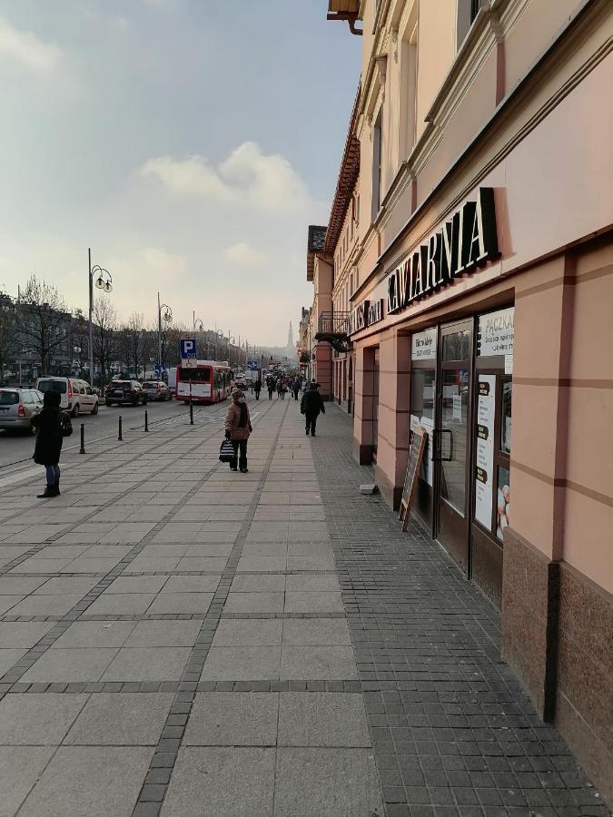 Hostel Pacific Ocean Czestochowa Exterior photo
